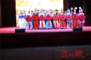 新疆烏蘇市舉辦非公經(jīng)濟組織民族團結聯(lián)誼匯演 共譜和諧發(fā)展新篇章